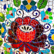 Table en mosaïque artisanale